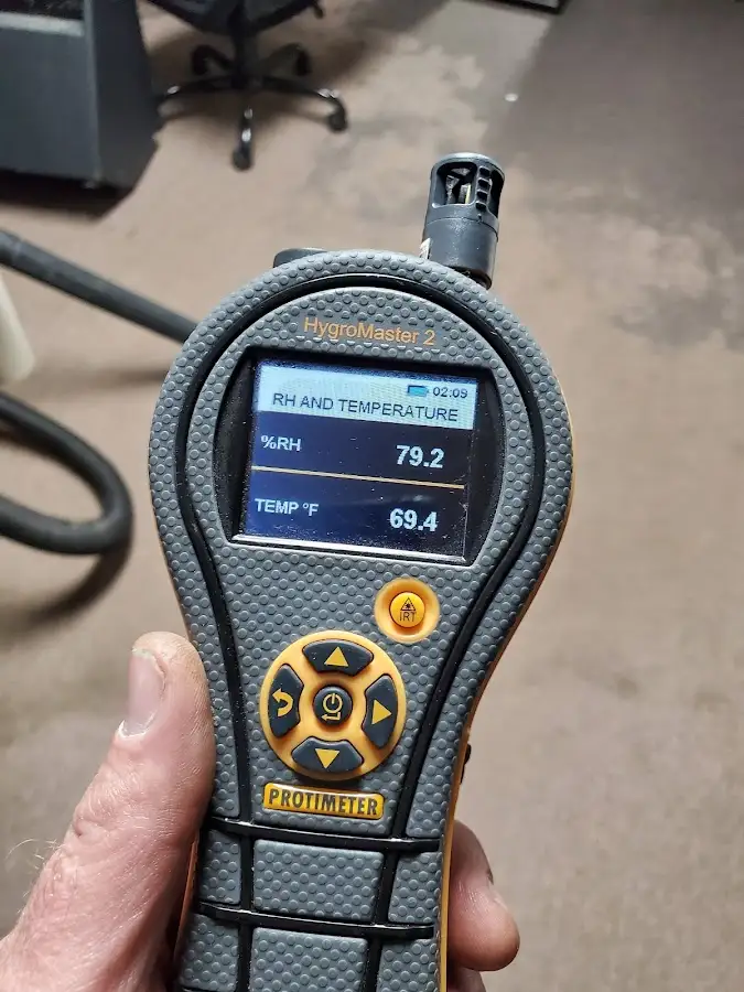 Moisture meter humidity assessment for Mold Remediation & Removal in White Center